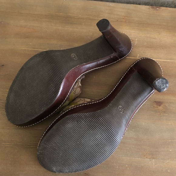 Coach leather monogram heels - Picture 6 of 9